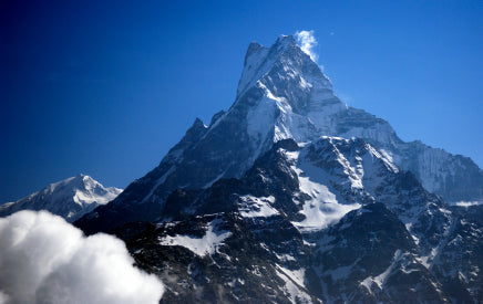 Contemplate the Machapuchare, sacred mountain of the Annapurna Himal