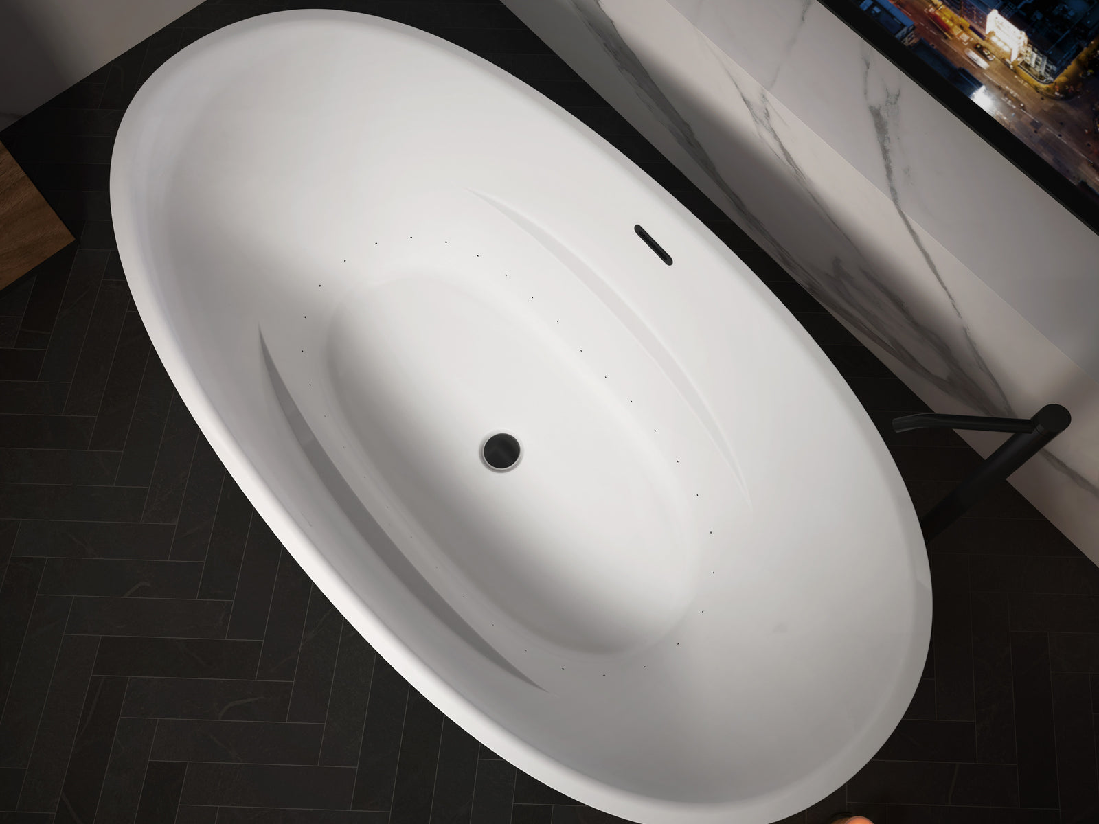 LIBRA_OVAL_6635_Libra_oval_6635_CLoseUp_HQ_2400w.jpg