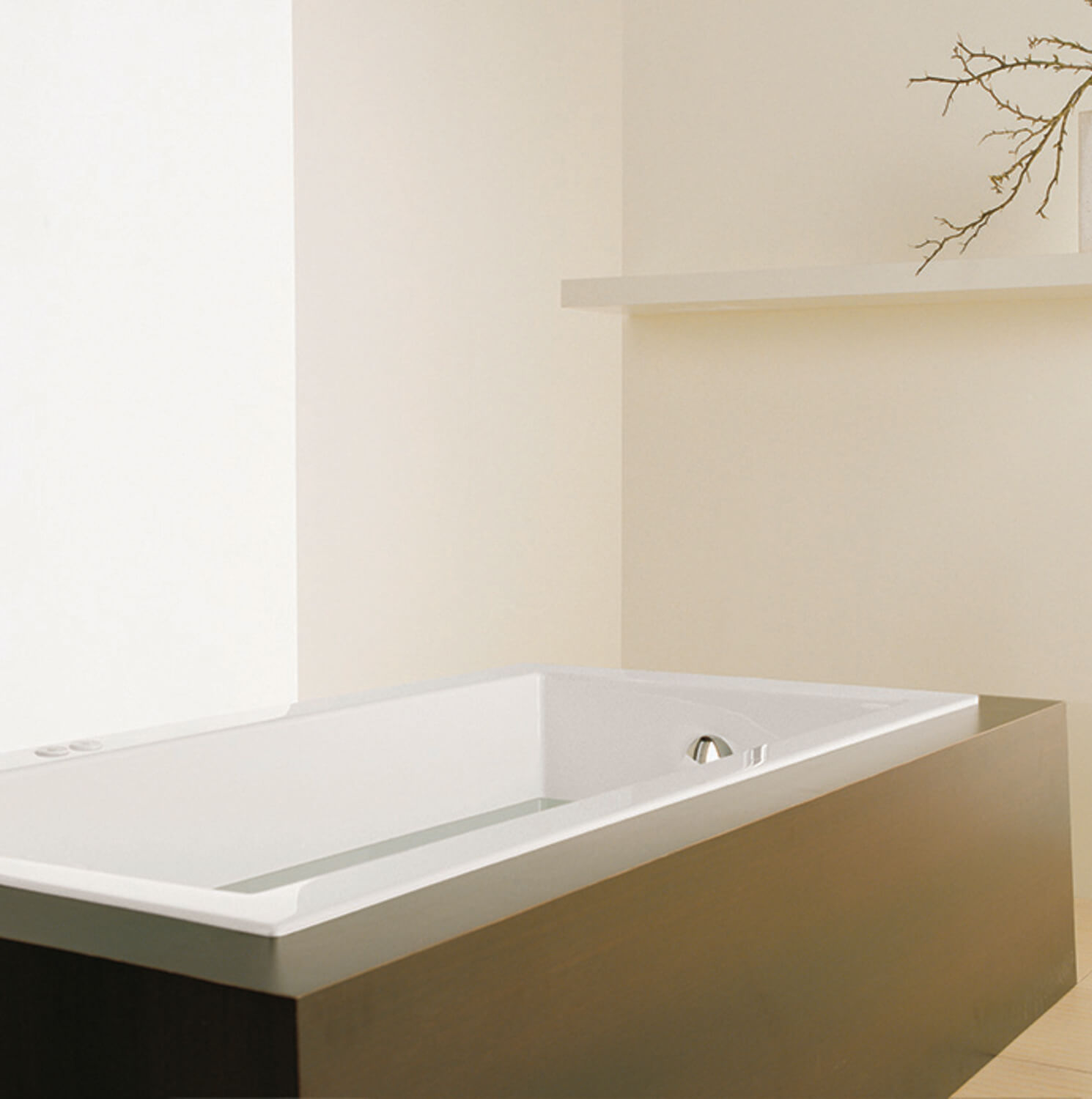 Bainultra Origami® 6636 Original Series alcove drop-in air jet bathtub for your modern bathroom Bainultra Origami® 6636 Original Series alcove drop-in air jet bathtub for your modern bathroom