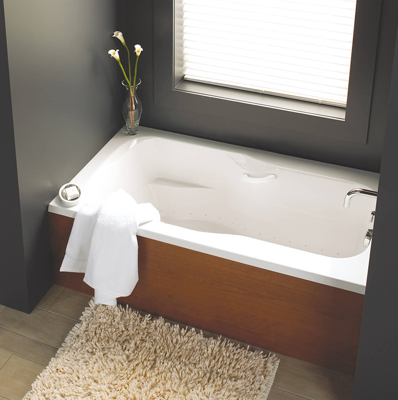 Bainultra Thalassa 50 alcove drop-in air jet bathtub for your modern bathroom Bainultra Thalassa 50 alcove drop-in air jet bathtub for your modern bathroom